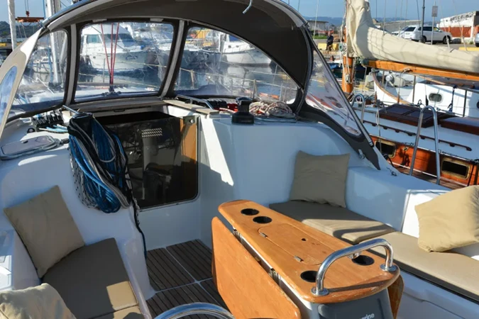 Jeanneau Sun Odyssey 42 Performance te huur van particulier of professional in Olbia