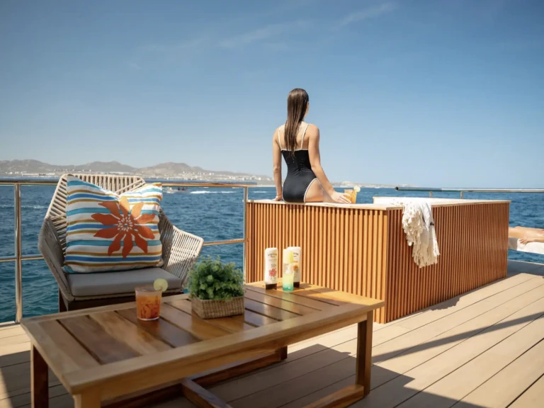 Huur een Custom Made 40 in Cabo San Lucas