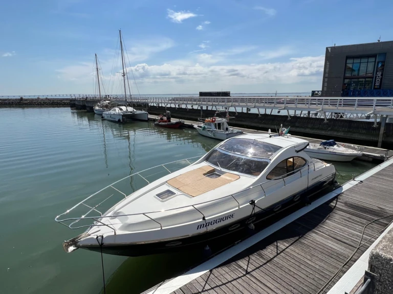 Bootverhuur Lissabon goedkoop G41 Aerotopo.