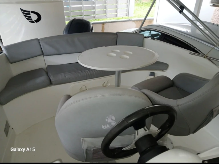 Bootverhuur Bénéteau Flyer 550 Open S2 in Aix-les-Bains via SamBoat