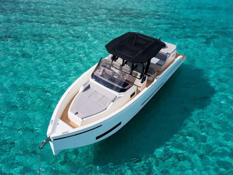 Bootverhuur Marina Botafoch goedkoop D32