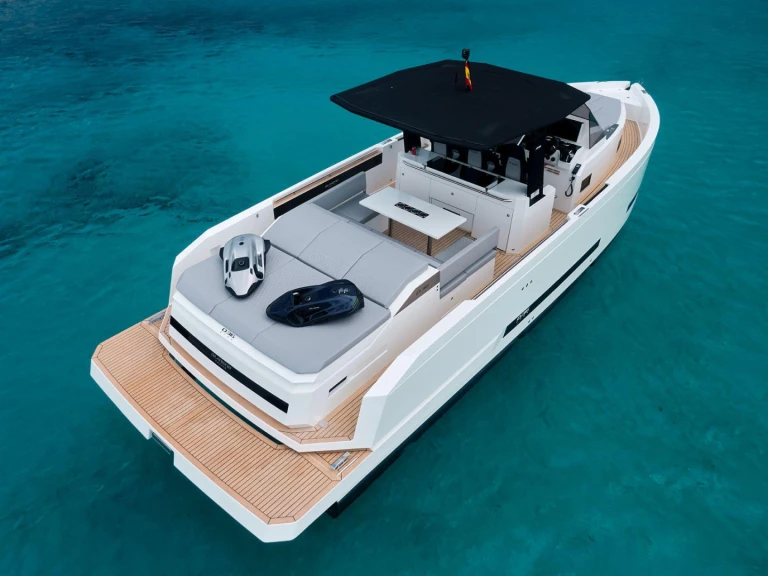 Bootverhuur De Antonio d36 in Marina Botafoch via SamBoat