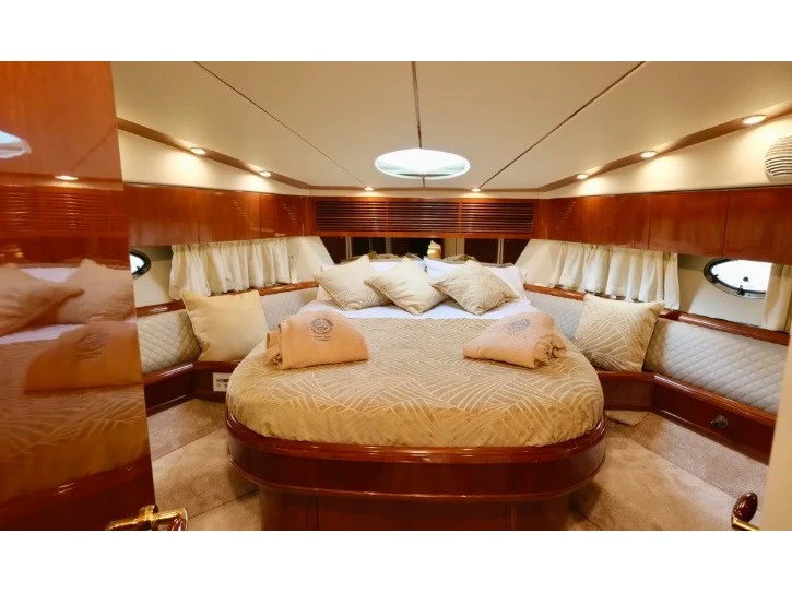 Verhuur Motorboot in Provincia di Messina - Fairline Fairline 55 Fly