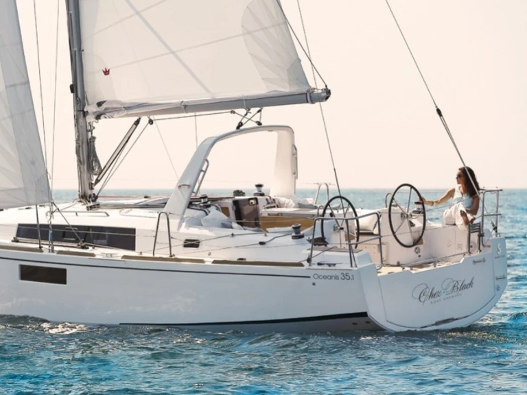 Bénéteau Oceanis 35.1 te huur van particulier of professional in Cagliari