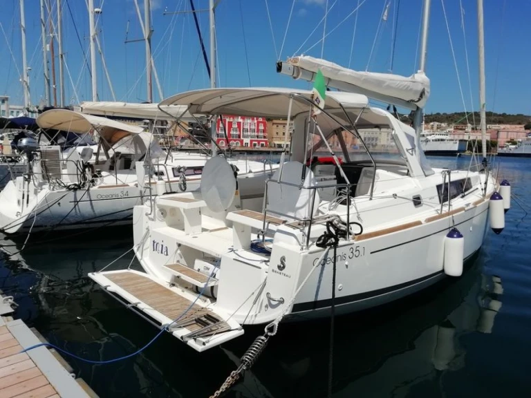 Jachthuur in Cagliari - Bénéteau Oceanis 35.1 via SamBoat
