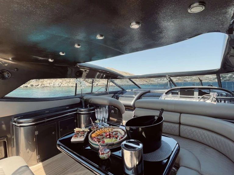 Huur een Sunseeker 007 in Mykonos (Island)