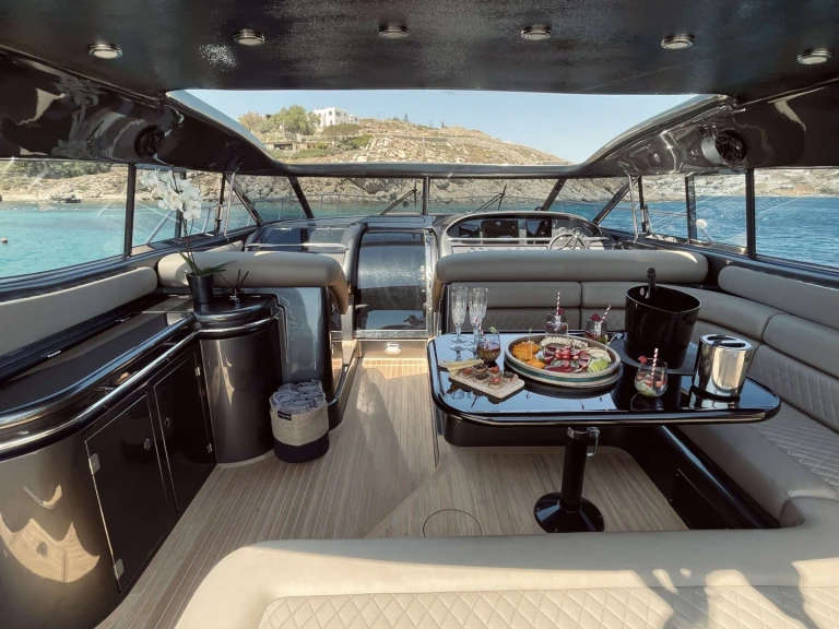 Verhuur Jacht Sunseeker met vaarbewijs