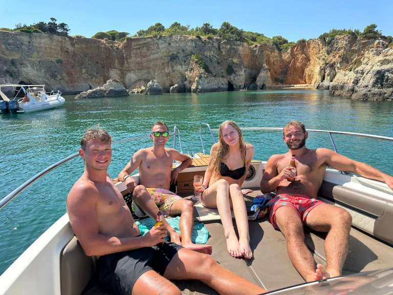 Verhuur Motorboot in Marina de Lagos - Karnic SL701