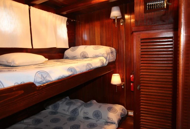 Huur een Sun Coast Marine gulet in Messina