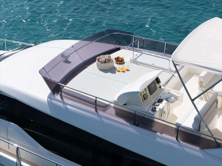 Ferretti ESCAPE te huur van particulier of professional in Piraeus