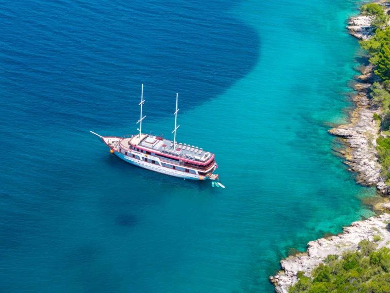 Bootverhuur  Custom Built Aluminum Cutter Carpe Diem in Omiš via SamBoat