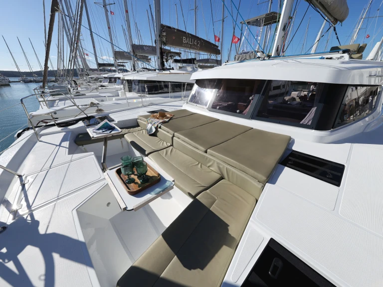 Verhuur Catamaran in Seget Donji - Bali Bali Catspace Voile
