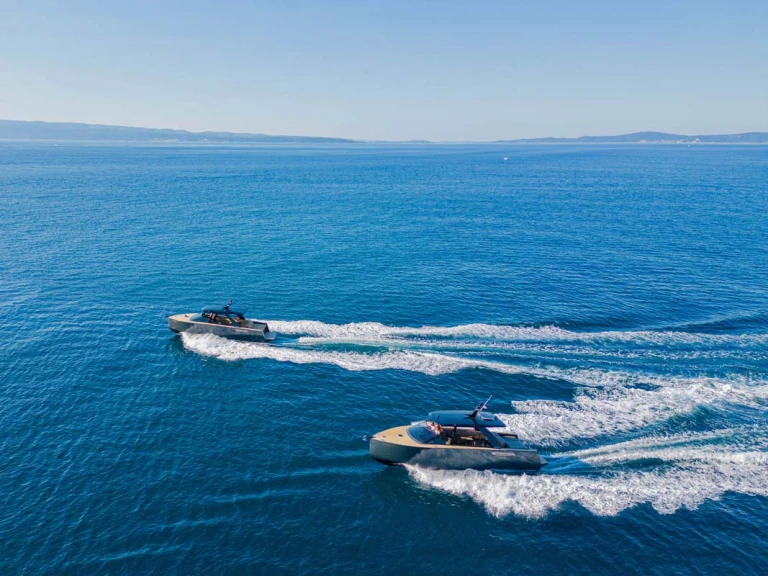 Motorboot te huur in Split voor de beste prijs