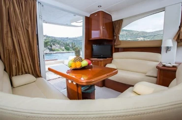 Jachthuur in Split - Jeanneau Prestige 36 via SamBoat