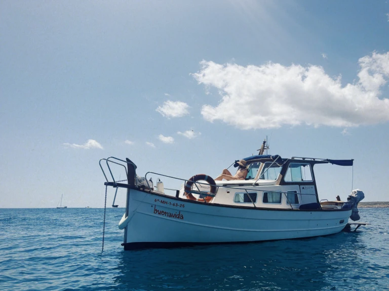 Huur een Llaut Llevant 40 in Mahon Port