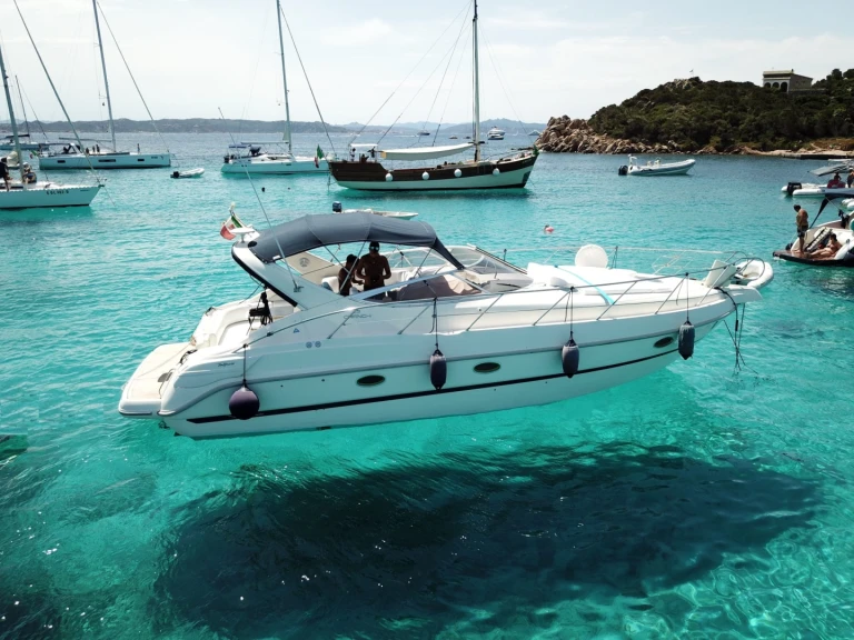 Verhuur Motorboot Cranchi met vaarbewijs