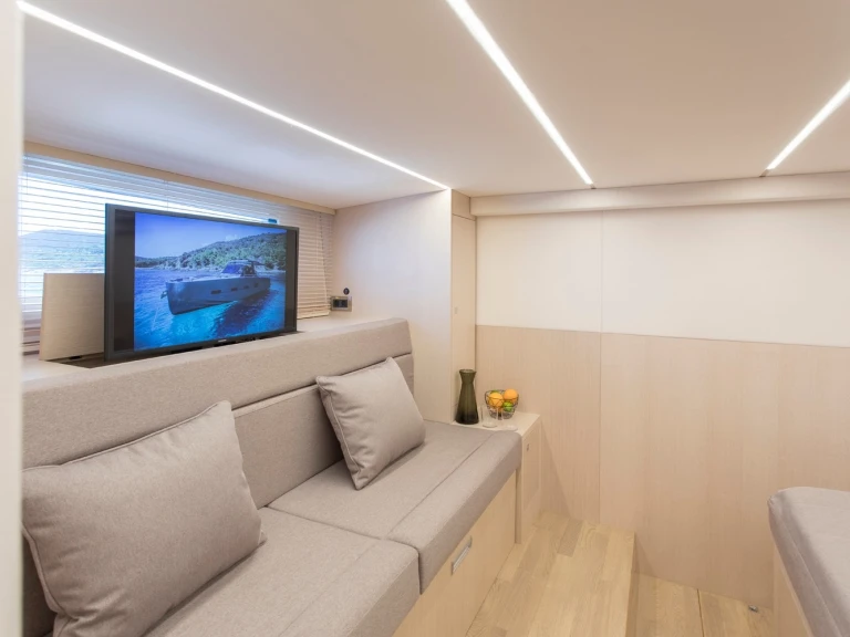 Jachthuur in Marine de Sant'Ambrogio - MED YACHT  Med Yacht 52 via SamBoat