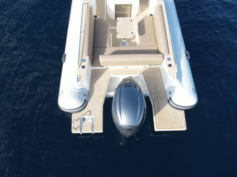 Verhuur RIB in Marine de Sant'Ambrogio - Capelli 900 sun