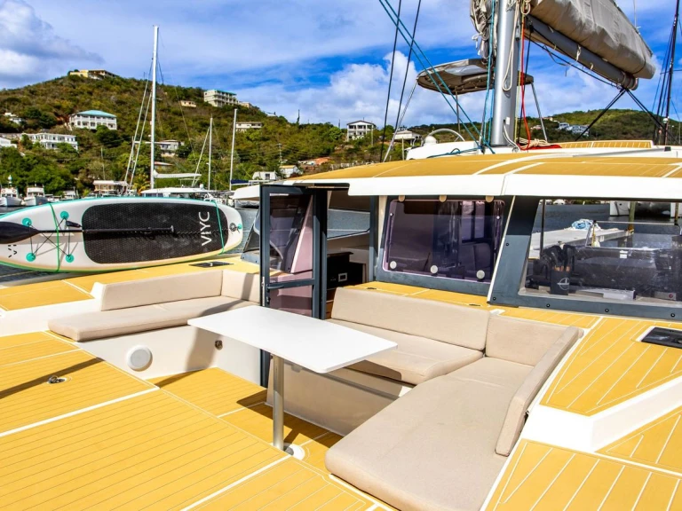 Bootverhuur Bali Bali 4.2 O.V in Saint Thomas via SamBoat