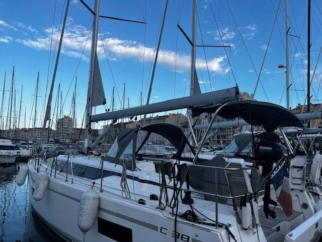 Huur Zeilboot met of zonder schipper Bavaria in Marseille