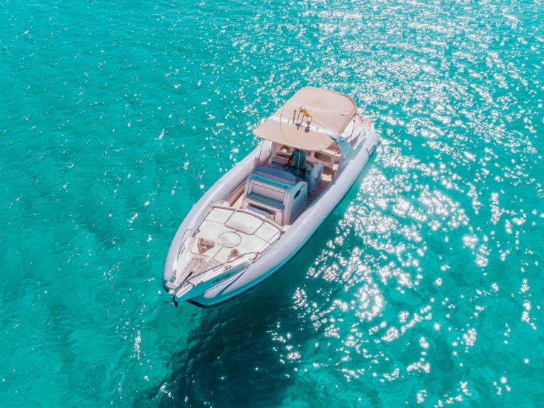 RIB te huur in Ibiza Town voor de beste prijs
