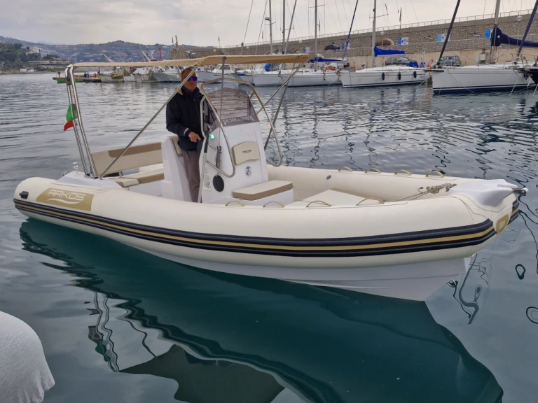 RIB te huur in Sanremo voor de beste prijs