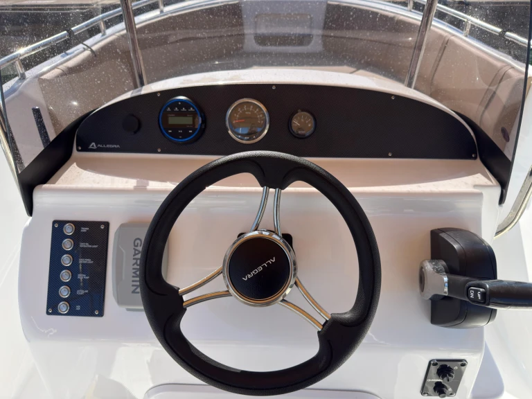 Verhuur Motorboot Allegra Boats met vaarbewijs