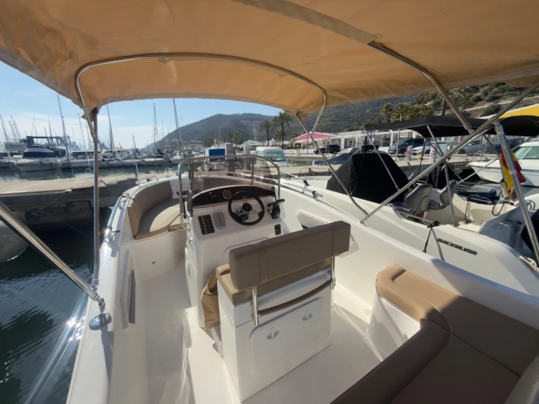 Allegra Boats Action 21D te huur van particulier of professional in Port Ginesta