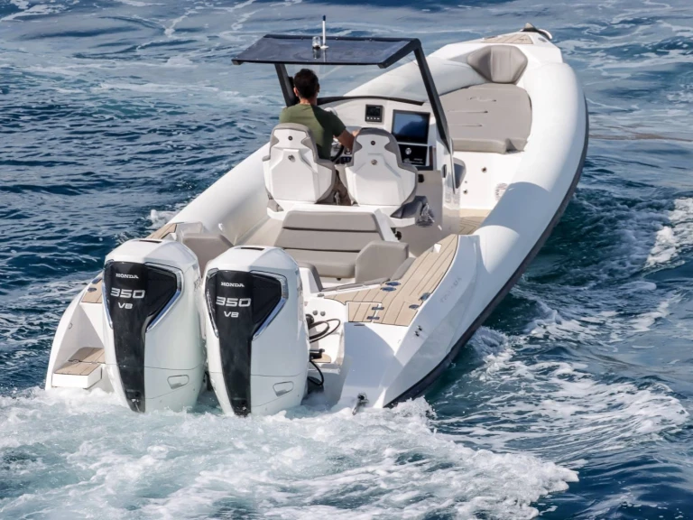 Bootverhuur Gouviá goedkoop Motorboat