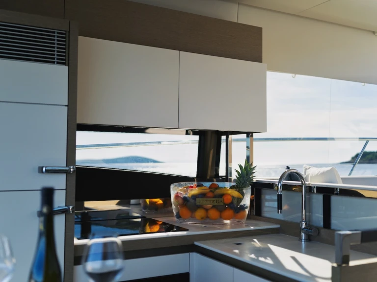 Huur een Jeanneau Prestige 520 S in Marina Lav