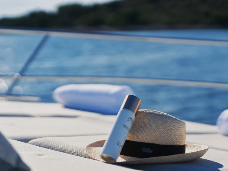 Bootverhuur Marina Lav goedkoop Prestige 520 S