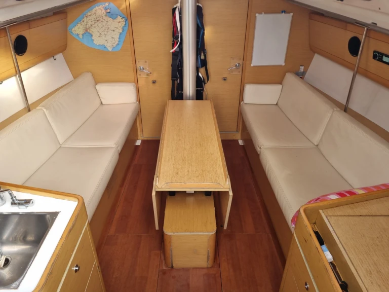 Verhuur Zeilboot Bénéteau met vaarbewijs