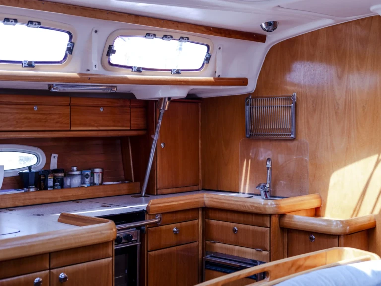 Bootverhuur Rimini goedkoop Bavaria 46