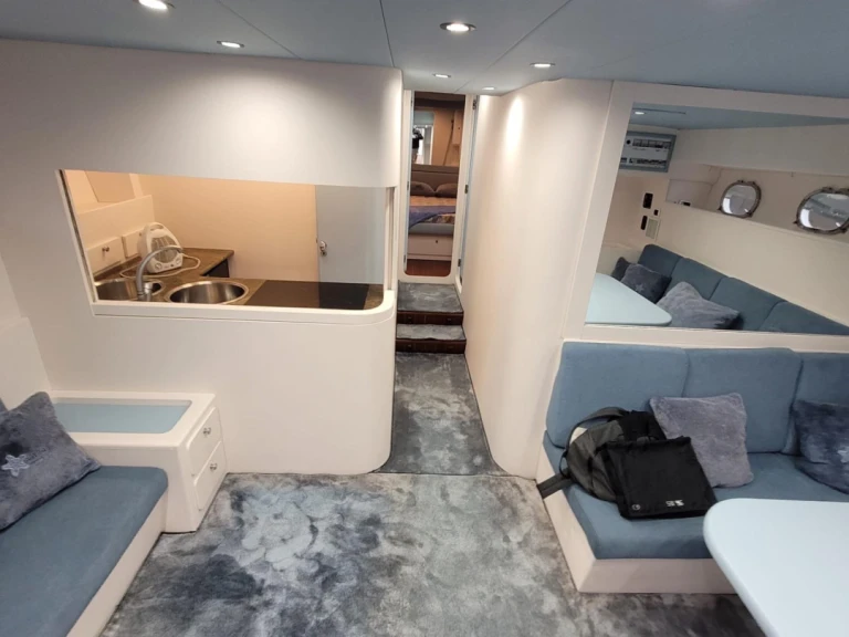 Verhuur Motorboot in Rimini - Baia Baia 60