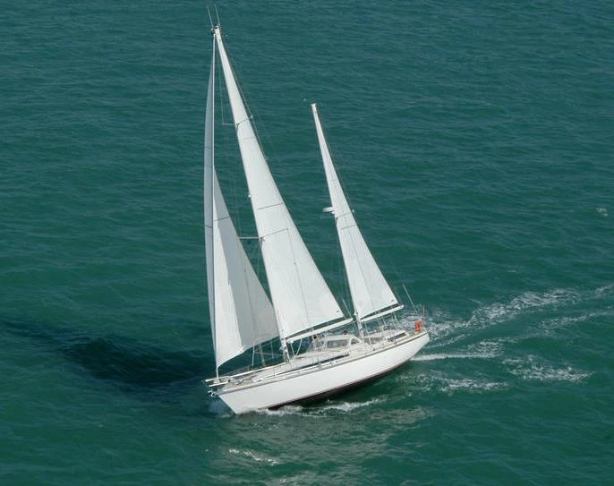 Huur een Amel Supermaramu 52 in Punta Ala