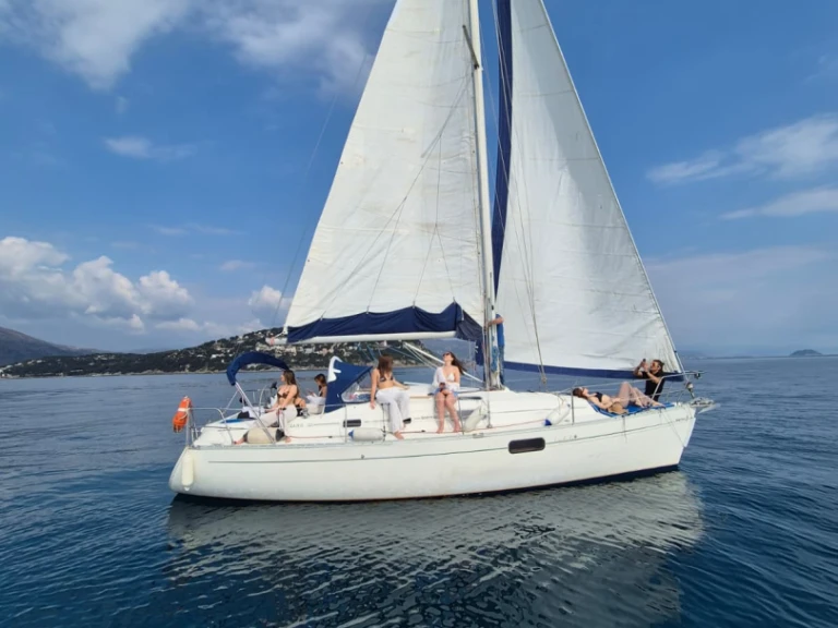 Verhuur Zeilboot Bénéteau met vaarbewijs