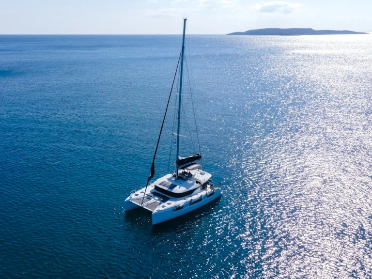 Bootverhuur Lagoon Lagoon 50 in Paros (Eiland) via SamBoat