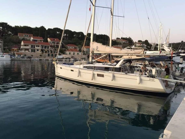 Verhuur Zeilboot in Jezera - Bénéteau Sense 50