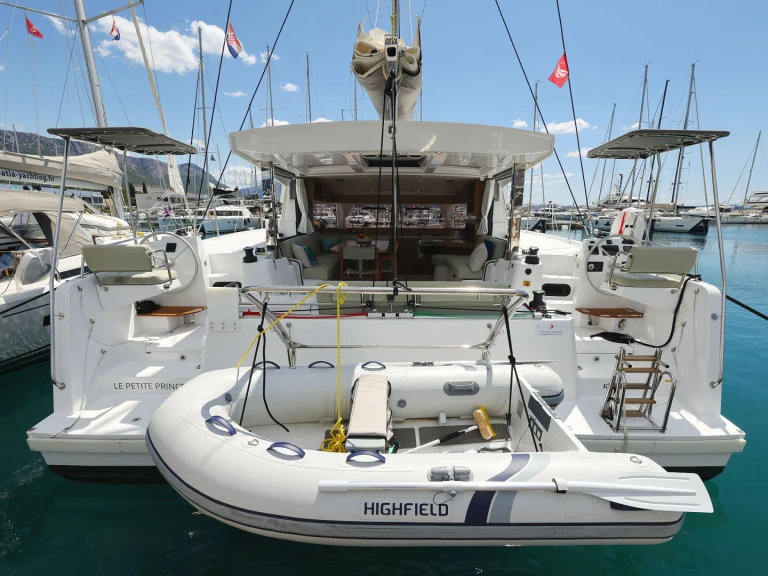 Bootverhuur Bali Bali Catsmart OW - 3 cab. in Kaštela via SamBoat