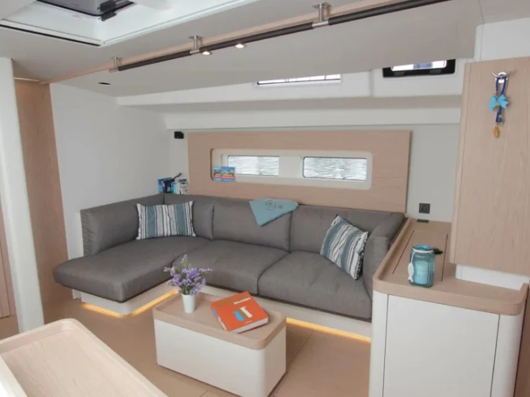 Huur Zeilboot met of zonder schipper Bénéteau in Lávrio