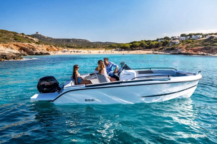 Huur een BMA BMA X199 in Port d'Addaia (Port)