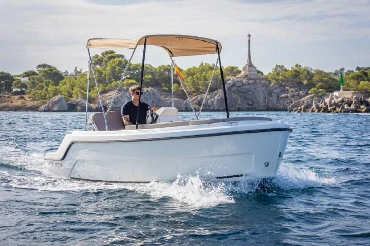 Huur een AQUA 515 in Club Nàutic Santa Ponsa