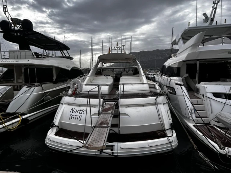 Jachthuur in Marina de Dénia - Princess Princess V65 via SamBoat