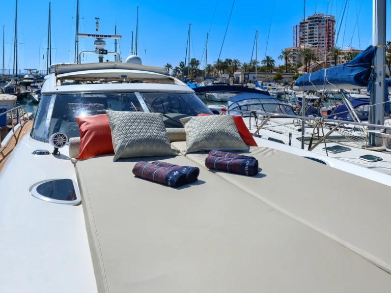 Jachthuur in Ibiza Town - Sunseeker Predator 60 via SamBoat
