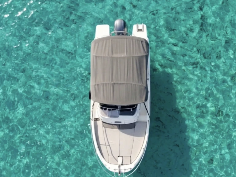 Jeanneau Cap Camarat 6.5 WA Serie 3 te huur van particulier of professional in Palma de Mallorca