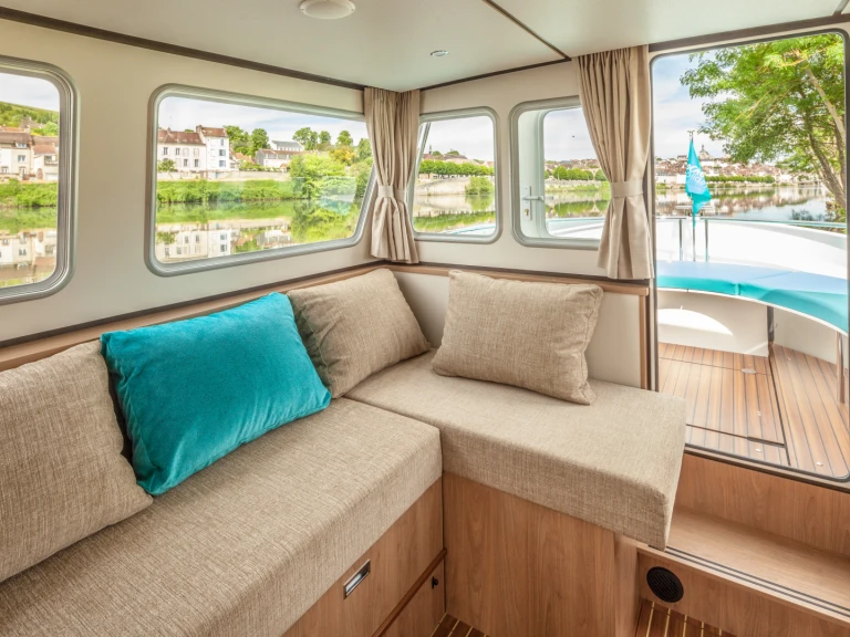 Huur een Pénichette Pénichette 950E in Nieuw-Loosdrecht