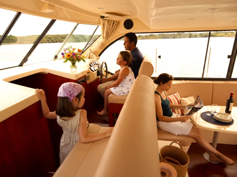 Huur Motorboot met of zonder schipper Nicols Yacht in Tokaj
