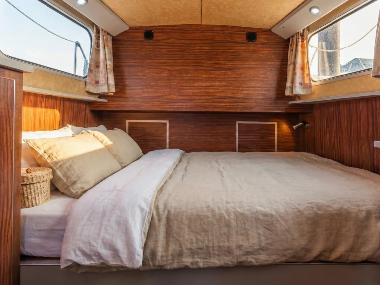 Verhuur Woonboot Pénichette met vaarbewijs