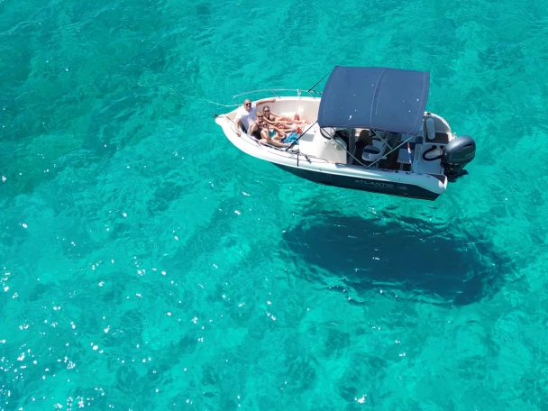 Huur een Atlantic 555 open in Dubrovnik