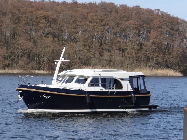 Jachthuur in Mirow -  Linssen Grand Sturdy 30.0 Sedan Intero via SamBoat